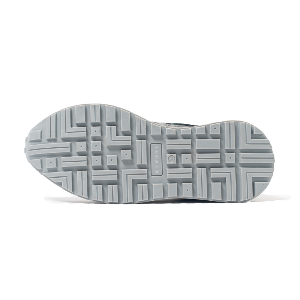 Road Runner Dark Ice Grey