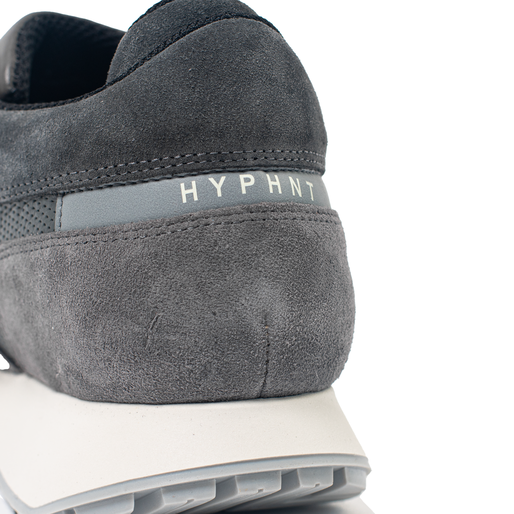 Road Runner Dark Ice Grey