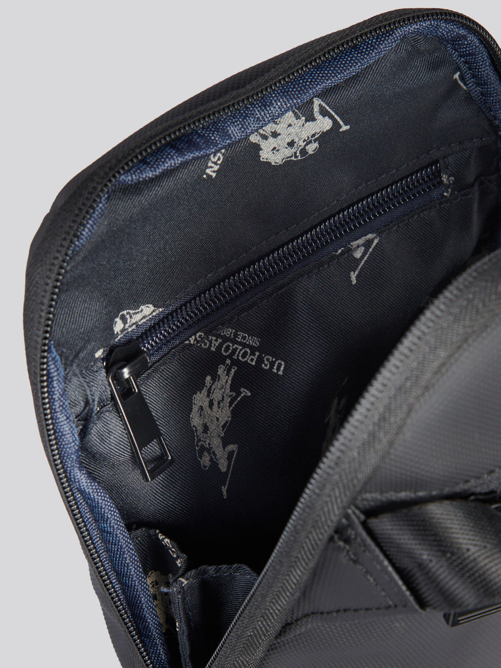 Mens Small Arrowhead Crossbody Bag in Black