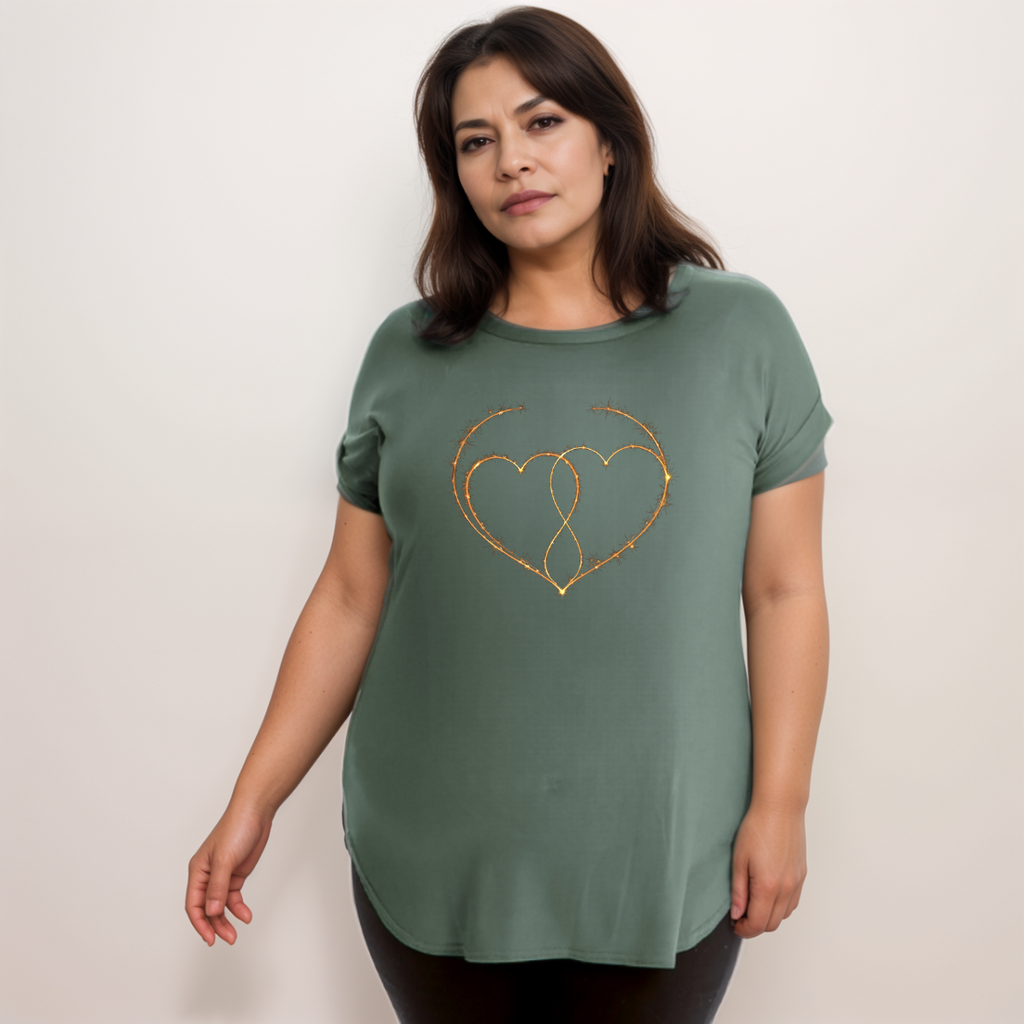 Thorn Hearts Dipped Hem T-Shirt